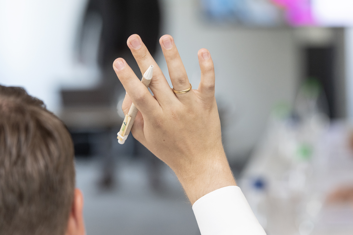 Hand melden Stift